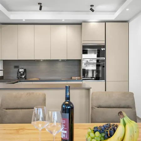 New Modern Niki Medulin, Near The By Istrabook Villa *
